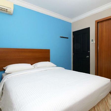 Safina Inn Syariah Sekupang Batam Eksteriør bilde
