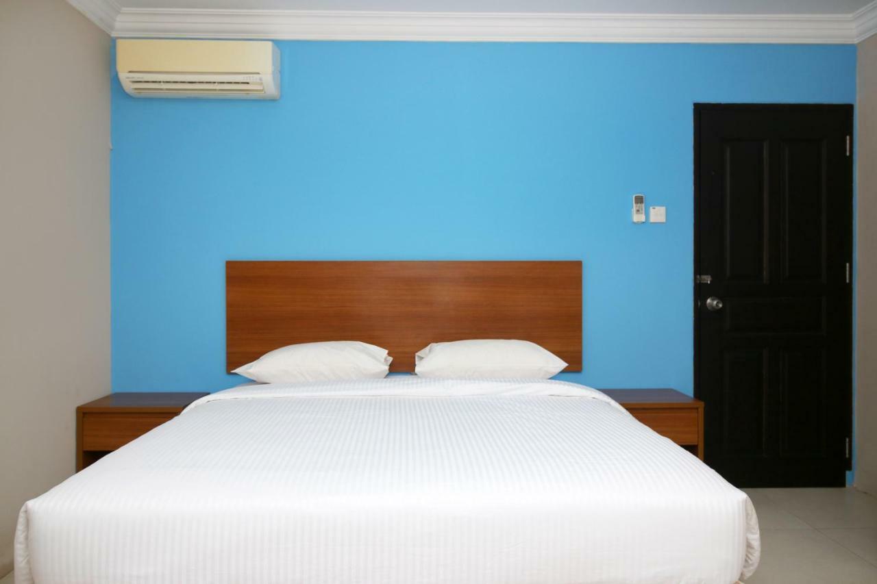 Safina Inn Syariah Sekupang Batam Eksteriør bilde